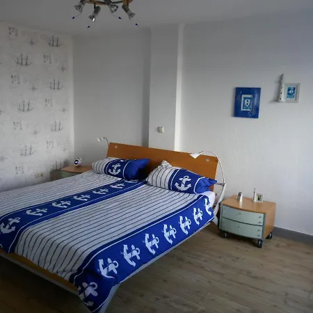 Wohnen Am Seglerhafen Mit Traveblick Im Kontorhaus Viele Extras Appartement *
